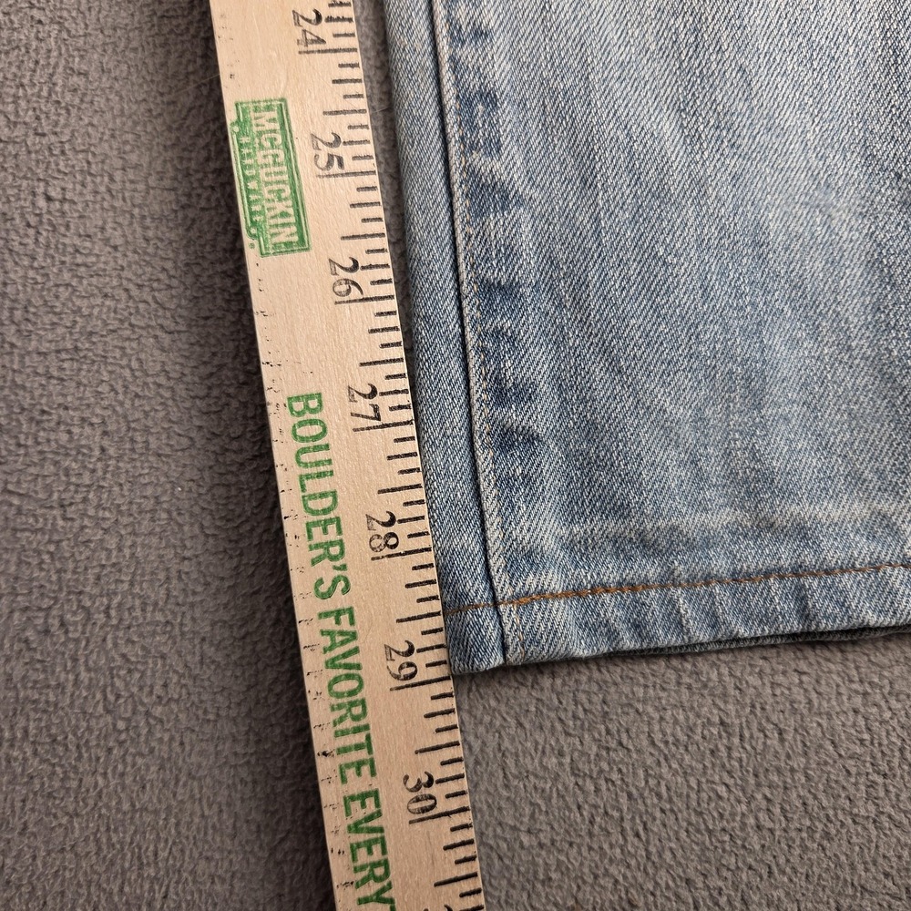 Uniqlo Jeans Mens 32 Light Wash Blue Straight Leg Denim 100% Cotton Zip Fly - Picture 6 of 9